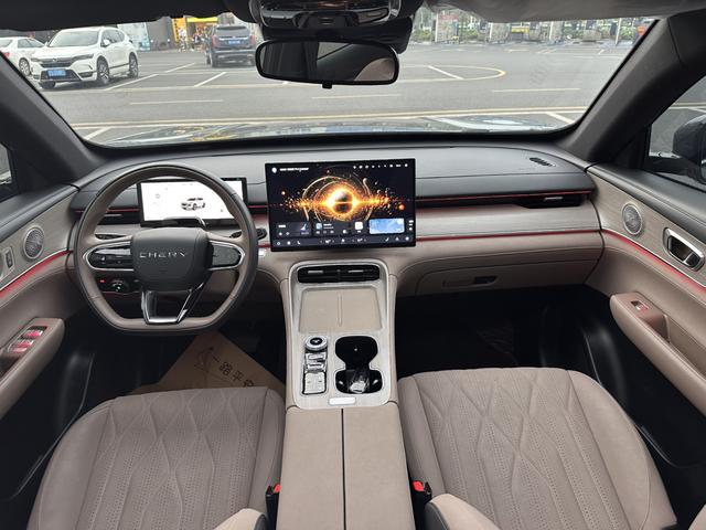 Chery Tiggo 8 PLUS 2024 1.6TGDI DCT