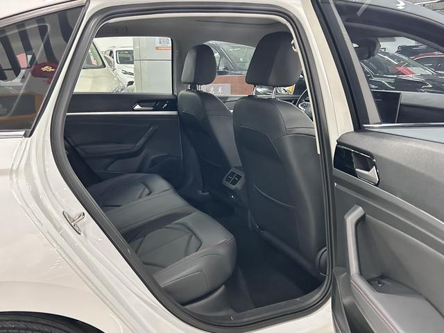 Volkswagen Lavida  2024 1.5 TSI DSG Ciel étoilé