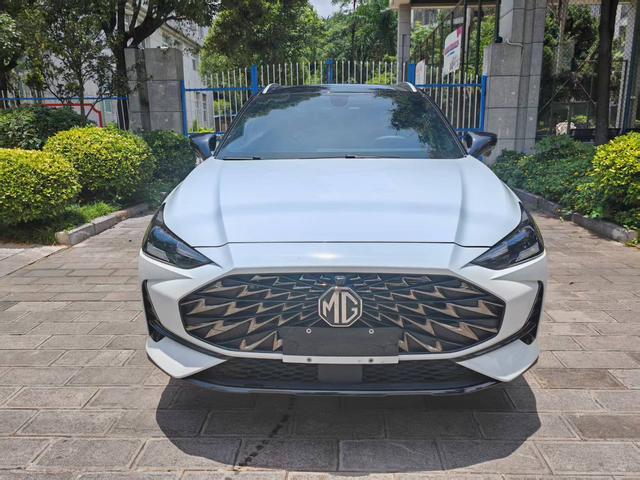 MG ONE 2025 1.5T 181 Ch Édition Starter