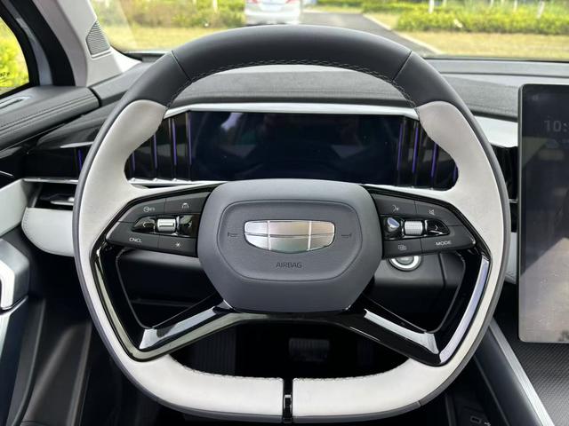 Geely Starray 2025 1.5TD DCT Édition Premium