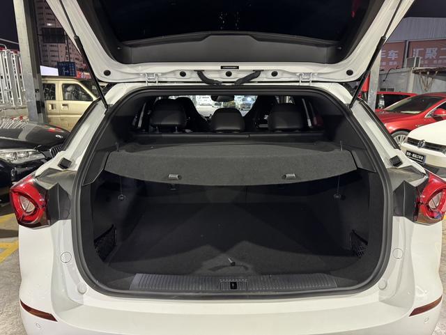 MG ONE 2025 1.5T 181 Ch Édition Starter