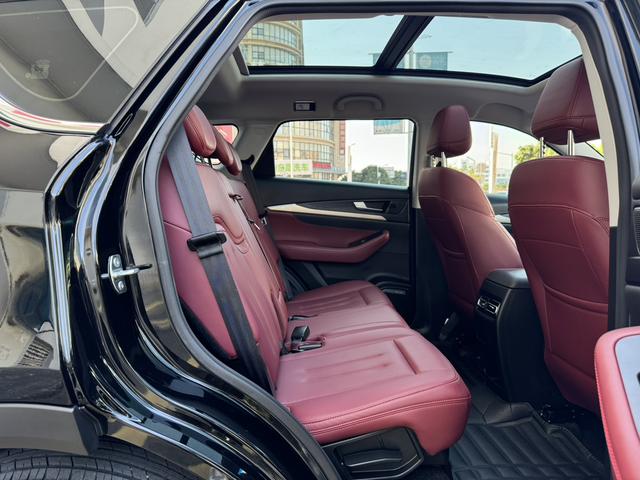 Jetour X70 FL 2024 1.5T DCT Beyond PRO+ 7 places