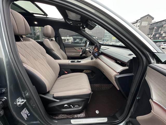 Chery Tiggo 8 PLUS 2024 1.6TGDI DCT