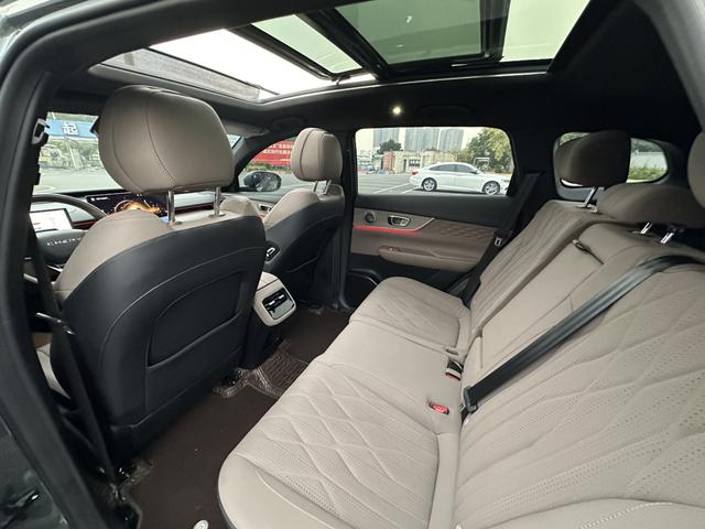 Chery Tiggo 8 PLUS 2024 1.6TGDI DCT