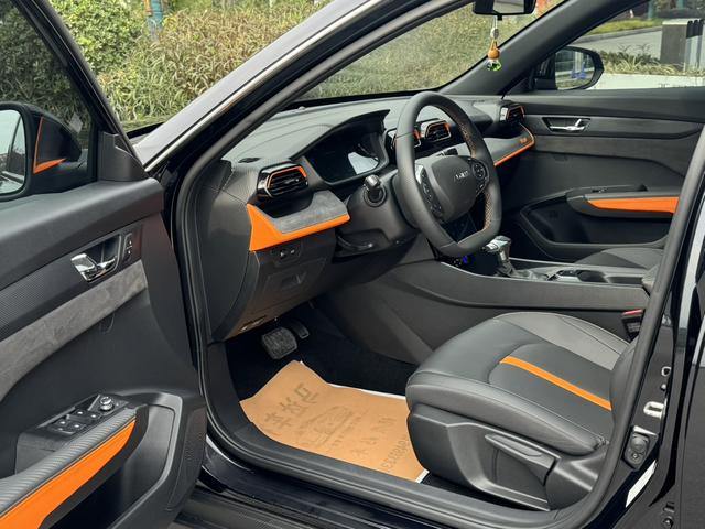 Dongfeng Aeolus Shine 2024 1.5 Turbo 197 Ch Édition Sport